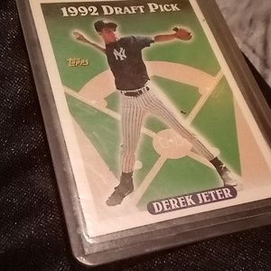 #98 Derek jeter rookie card